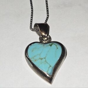 Vintage 1980s Mexican Turquoise And Oxidized Silver Heart Pendant Necklace